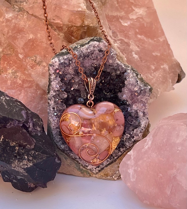 rose quartz chakra placement