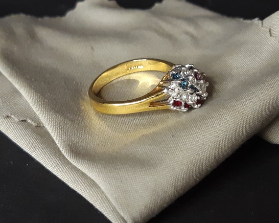 Vintage 18k GE size 10 ring. It has a multi color… - image 2