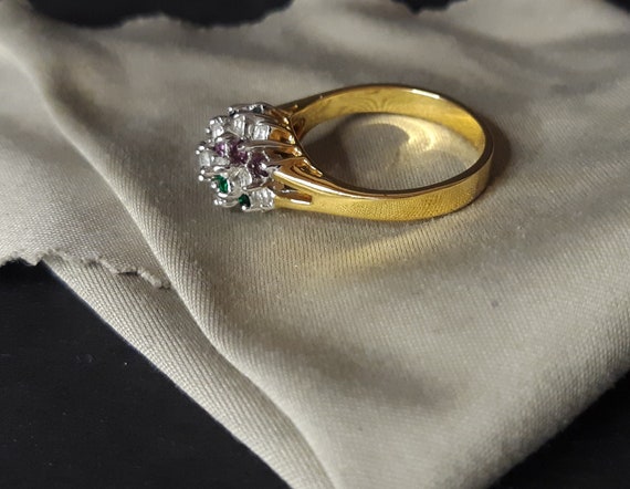 Vintage 18k GE size 10 ring. It has a multi color… - image 3