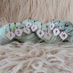 Numbered Stitch Markers, crochet and knitting accessories, removable stitch markers image 2