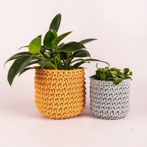 Crochet Basket Kit, Beginners Crochet Kit, Sustainable Summer Crochet Project Mustard + Light Grey