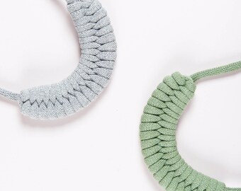 Chunky Necklace Kit, Olive and Light Grey, Beginners Macrame Kit, DIY Jewellery Kit