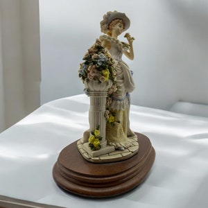 The Leonardo Collection &quot;Constance&quot; 1992