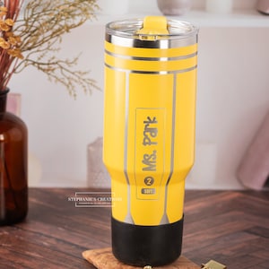 Gegraveerde potloodbeker, omslag potloodbeker, volledige verpakking, beker van 40 oz, naadloos bekerontwerp, roterende laserontwerp, beker graveerbestand