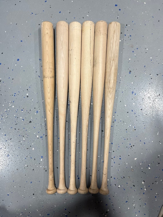 Lot de 10 battes de baseball en bois pour jeunes de 26 à 30 pouces -  Livraison gratuite !