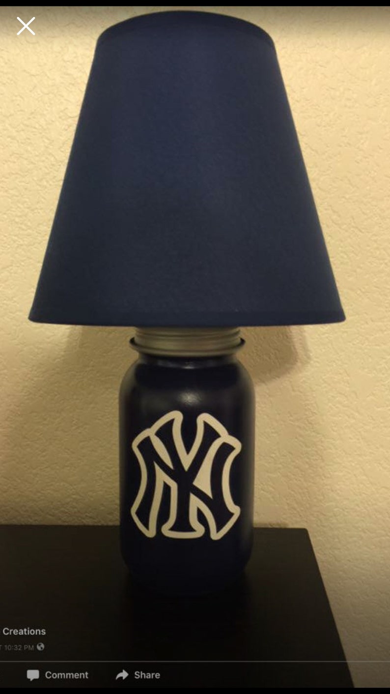 New York Yankees lamp