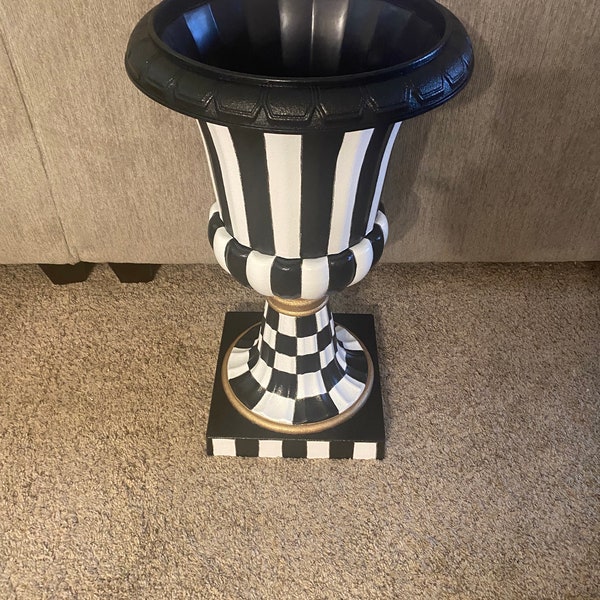 Black and White Planter Urn - Etsy