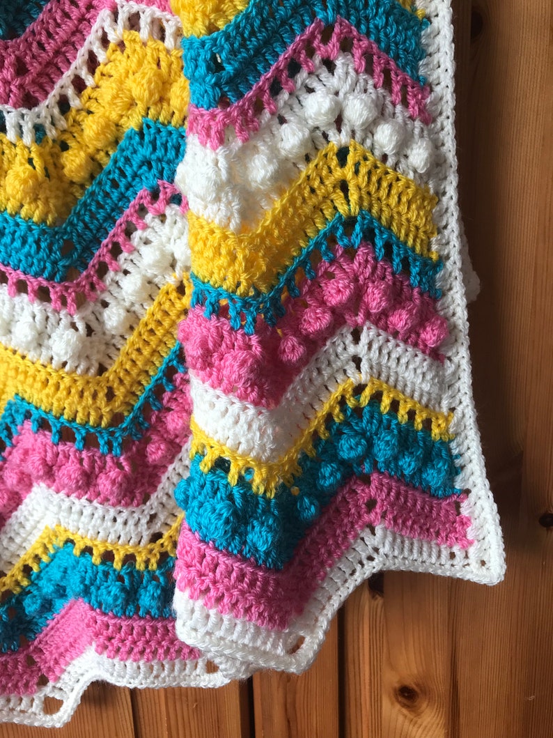 Chevron Party Blanket: Easy Chevron Crochet Blanket Pattern, beginner crochet pattern, PDF pattern image 4