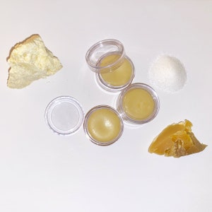 Lip Scrub - Organic - All natural - Beeswax - Sugar Scrub