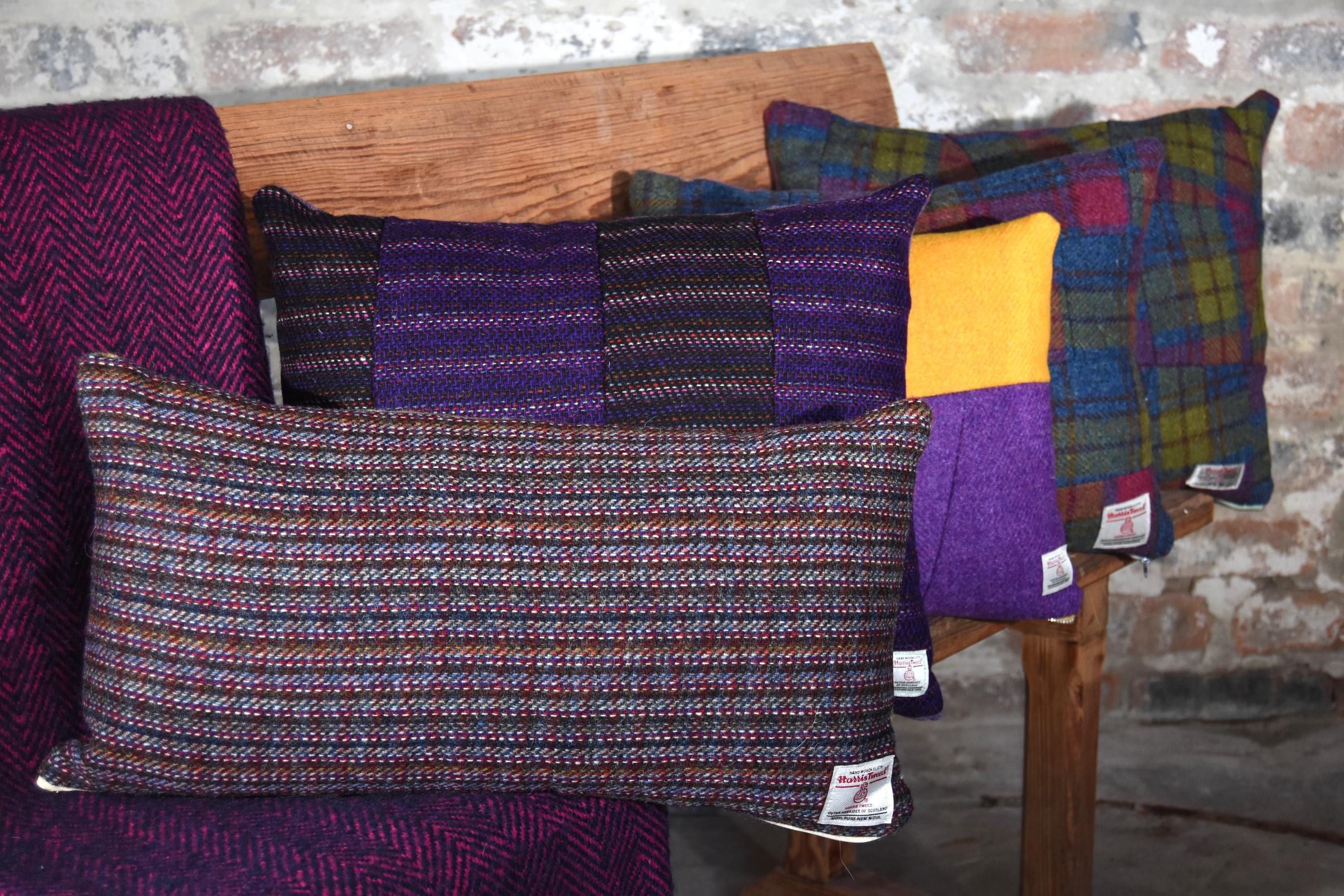 Christmas harris tweed fabric cushion - Etsy 日本