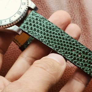 ANY MODIFICATION green lizard bespoke leather band, Only hand stitching and customized size for your favorite watch.