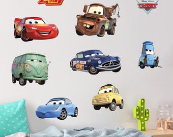 Décalcomanies murales pour voitures Disney Pixar - Grands stickers muraux en vinyle sous licence officielle - Lightning McQueen, Tow Mater, Doc Hudson
