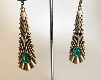 Art Deco Green Rhinestone Earrings: 1920s Flapper Style