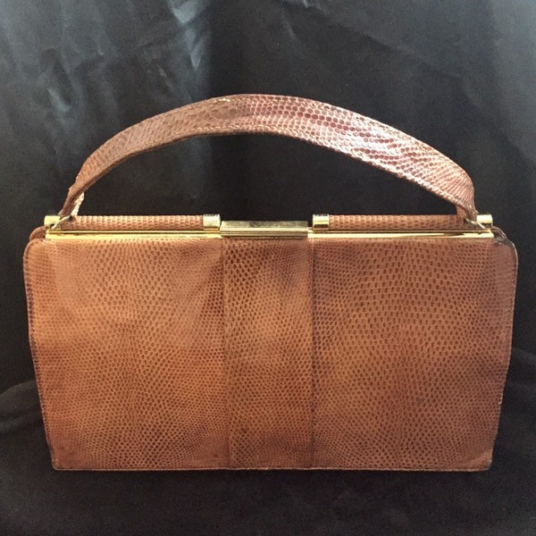Classic Vintage 1940s Tan lizard skin handbag purse
