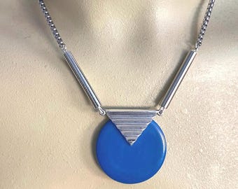 Collier Vintage Doré Et Bakélite Noir - Parfait état - Bijou Rétro Stylé