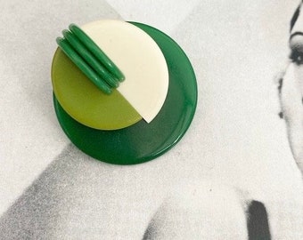 Art Deco Vintage Racing Green Bakelite & Galalith Geometric brooch