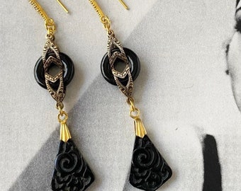 Art deco earrings 1920s Elegant Vintage Geometric Black glass drop earrings  flapper