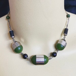 Art deco necklace Antique Vintage Art Deco 1930s Green, Black Bakelite  & Chrome Jakob Bengel modernist necklace