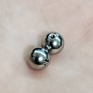 Stainless Replacement Balls 18g 16g 14g Balls, 2mm, 2.5mm, 3mm, 4mm, 5mm, 6mm, 8mm 316L Surgical Stainless Steel - Sold 2 per size.