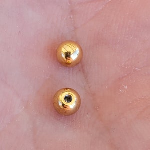Gold Replacement Body Jewelry 18g 16g 14g Balls, 2mm, 2.5mm, 3mm, 4mm 316L Surgical Stainless Steel - Sold In packs of 2 per size.