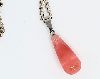 Strawberry Quartz, Gemstone Teardrop Necklace, Red Teardrop Pendant, Quartz Crystal Necklace