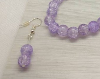 Lilac jewellery set/crackle bead/beaded bracelet/Spring earrings/expandable/purple/gifts for her/Pastel jewellery/Glass jewelry