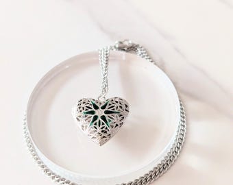 Green & Silver Heart Locket, Picture Pendant Jewellery