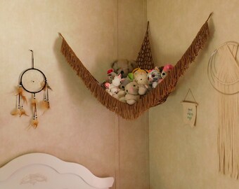 macrame stuffed animal hammock