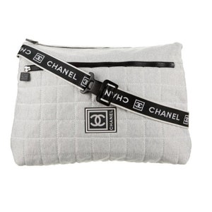 Chanel Camera Bag Quilted Bubble Nylon with Tweed Stitching /Leather and  Silver Hardware #TYCC-2 – Luxuy Vintage