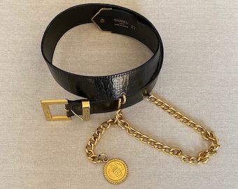 Vintage 90's CHANEL PARIS Gold Chain Black Leather Double Waist Belt Buckle w CC Medallion Charm - 27 -  Super Rare Collector item