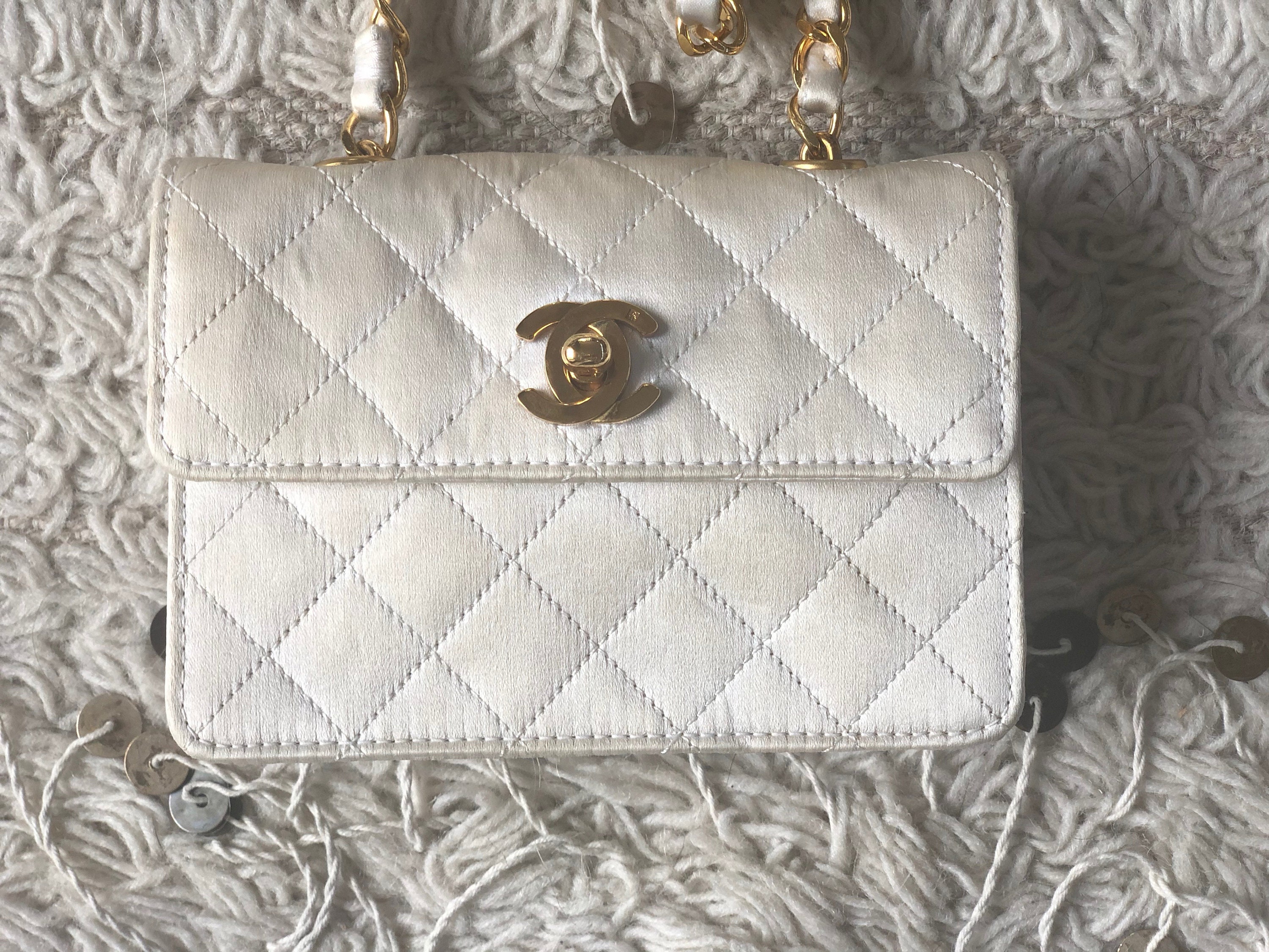 Vintage 90s CHANEL CC Gold Turnlock Matelasse Classic Mini 