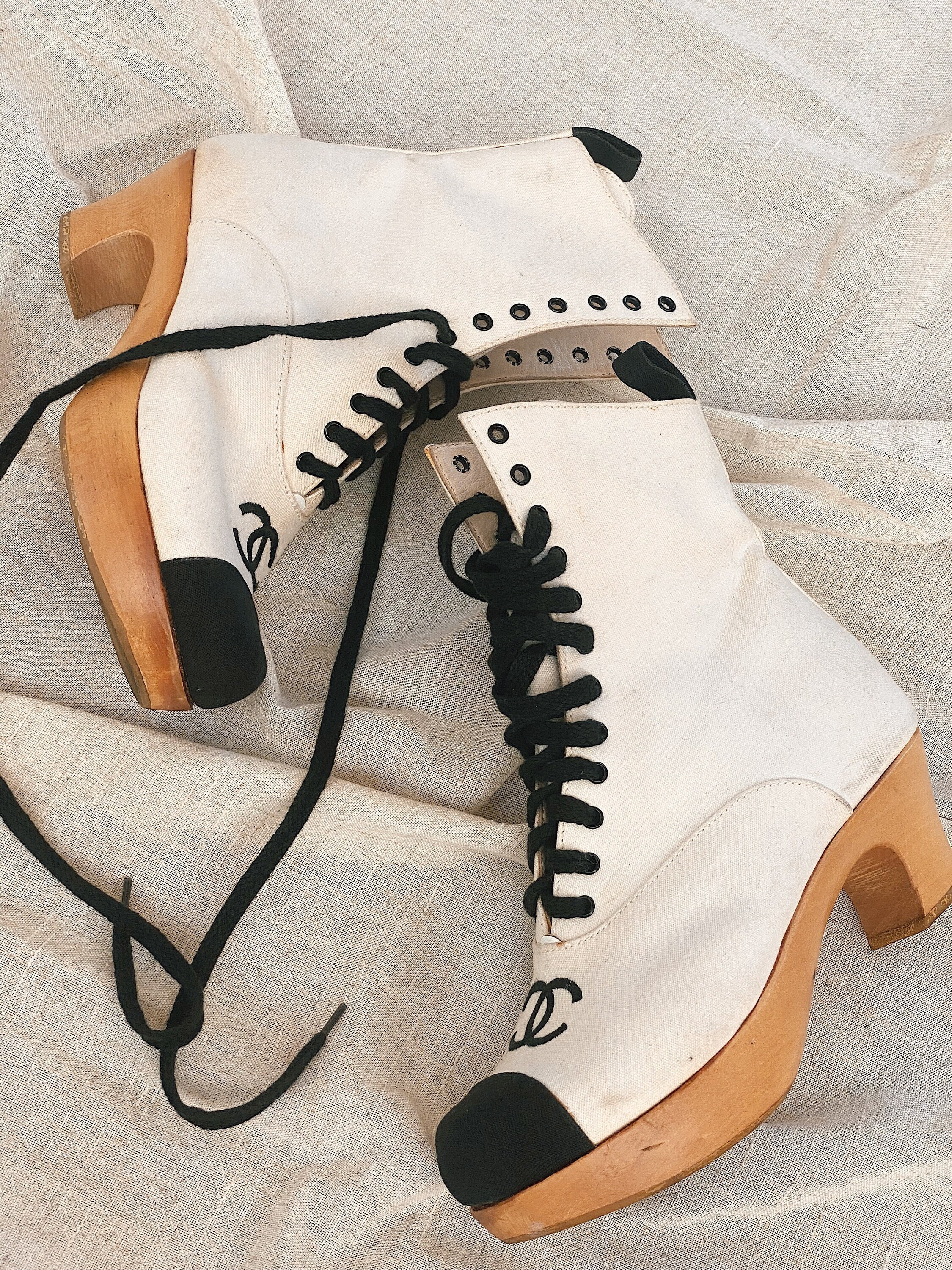 最終価格！CHANEL ネイビー×ブラック 38 ブーツ