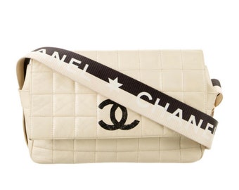 Vintage CHANEL XL Triple CC Logo Monogram Patent Leather