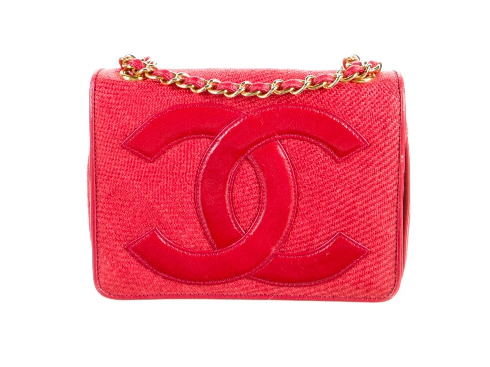 Vintage CHANEL Large CC Logos Red Linen Raffia Straw Vintage CHANEL Large CC Logos Red Linen Raffia Straw