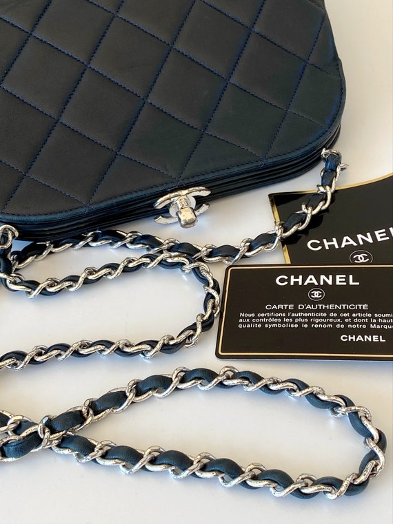 Chanel Vintage Black Quilted Zipper Tote