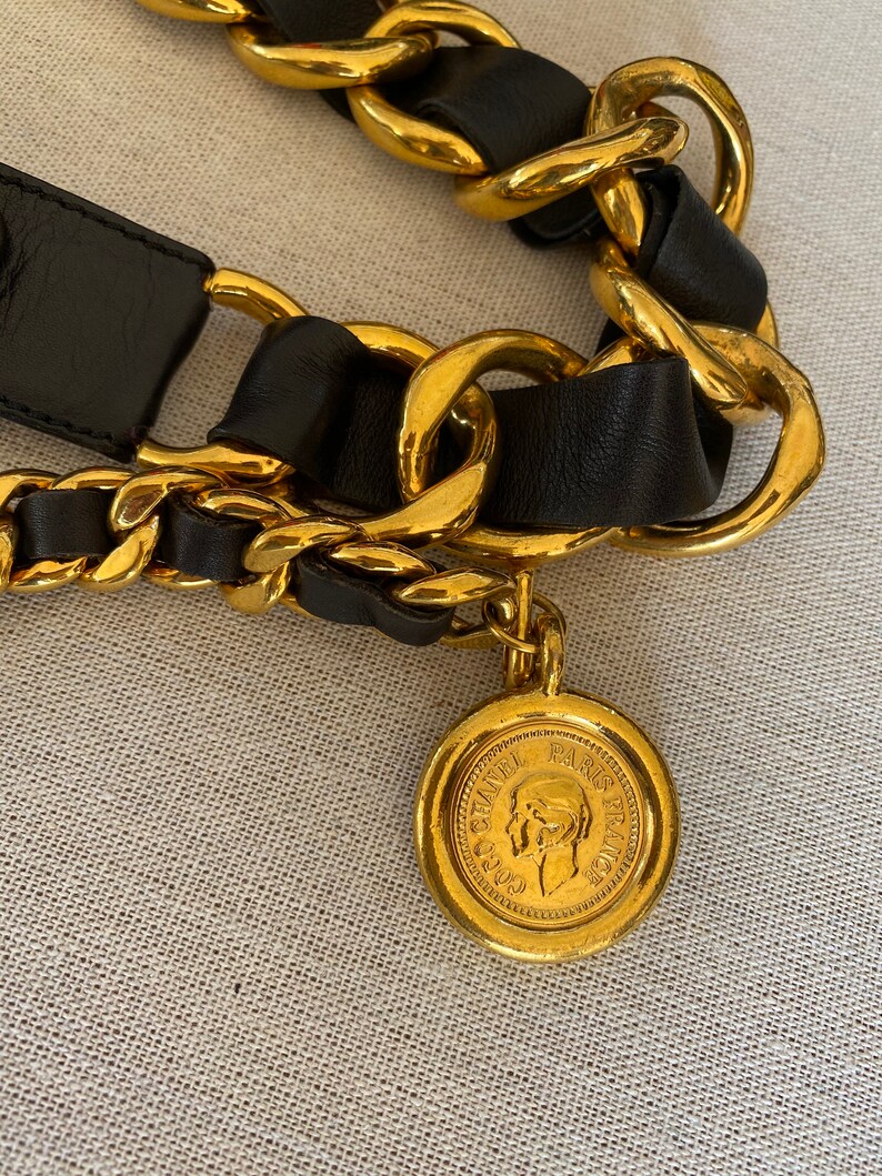 Vintage 90's CHANEL PARIS Thick Gold Chain Black Leather - Etsy