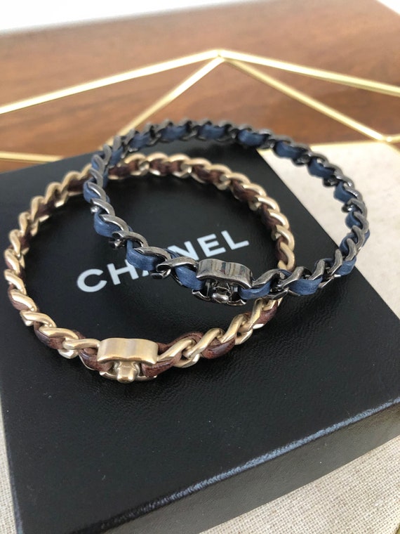 Chanel 22S Gold Metal Black Leather Chain Link CC Logo Pendant Choker  Necklace