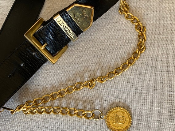 Vintage 90's CHANEL PARIS Gold Chain Black Leathe… - image 7