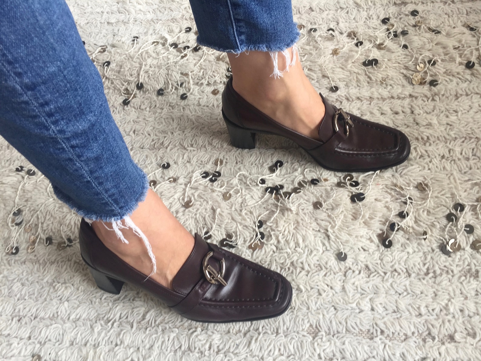 vintage hermes h toggle ring logo black leather loafers heels driving shoes smoking slippers ballet flats 39 us 8.5 - 9 vintage hermes h toggle ring logo black leather loafers heels driving shoes smoking slippers ballet flats 39 us 8.5 - 9