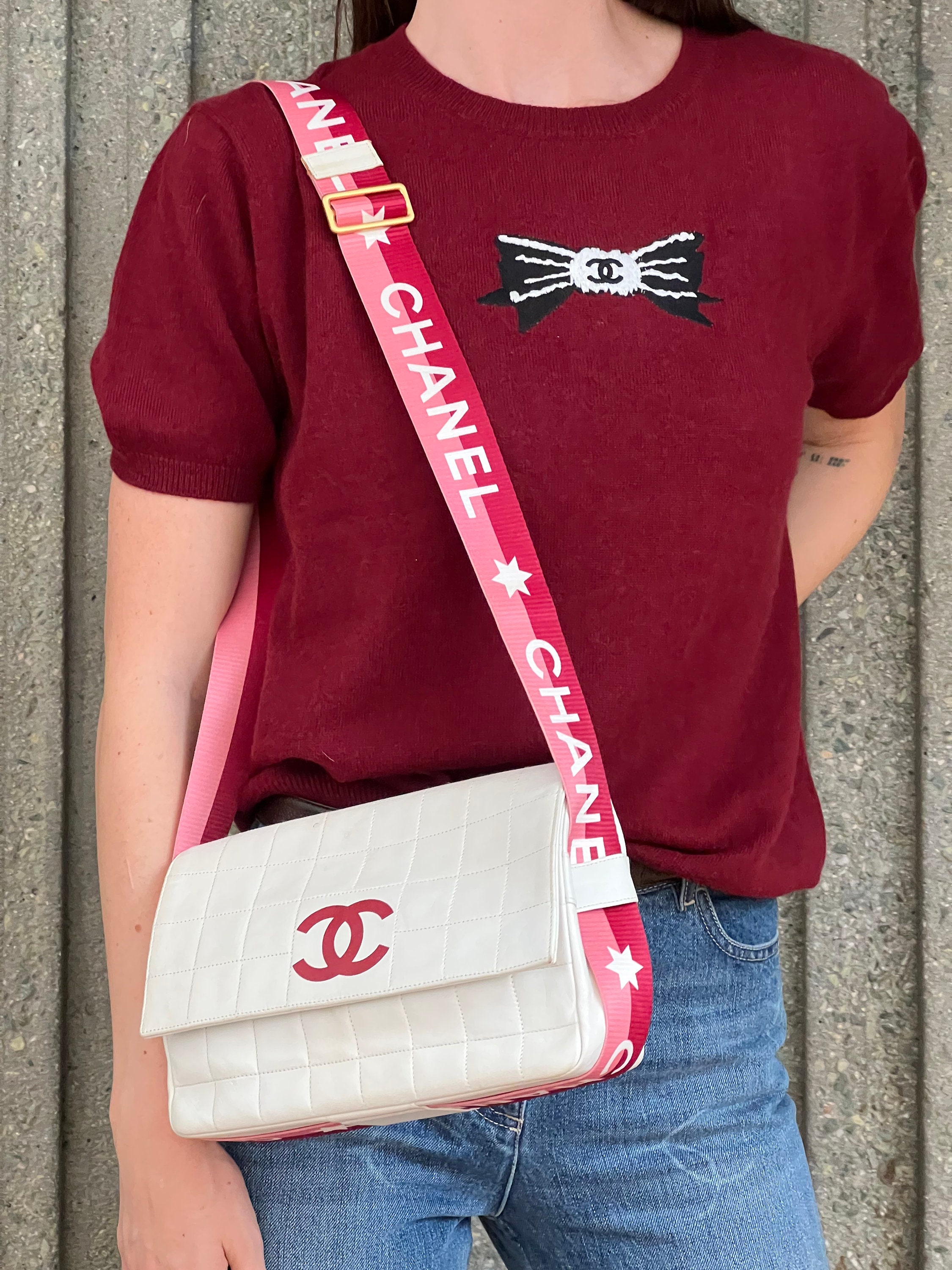 2024年 ココネージュ CHANEL シャネル クラッチバッグ ロゴ