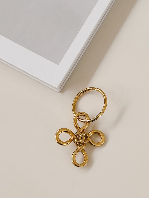 Vintage 90's CHANEL CC Logo Gold CROSS Bag Charm … - image 4