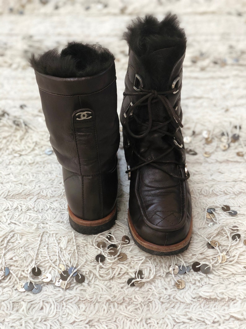 chanel apres ski boots