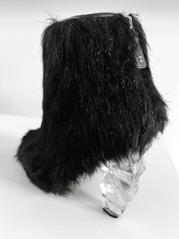 Vintage CHANEL Black Fantasy Fur ICICLE Heels RUN… - image 4