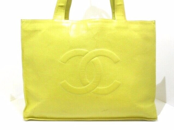 Vintage 90's CHANEL JUMBO CC Logo Lime Green Cavia