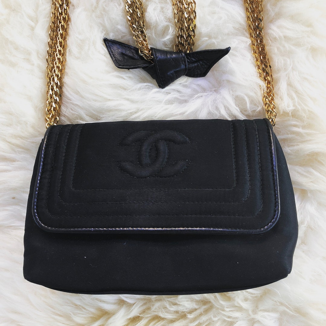 Vintage 90s CHANEL CC Black Satin Quilted W Gold Chains & 