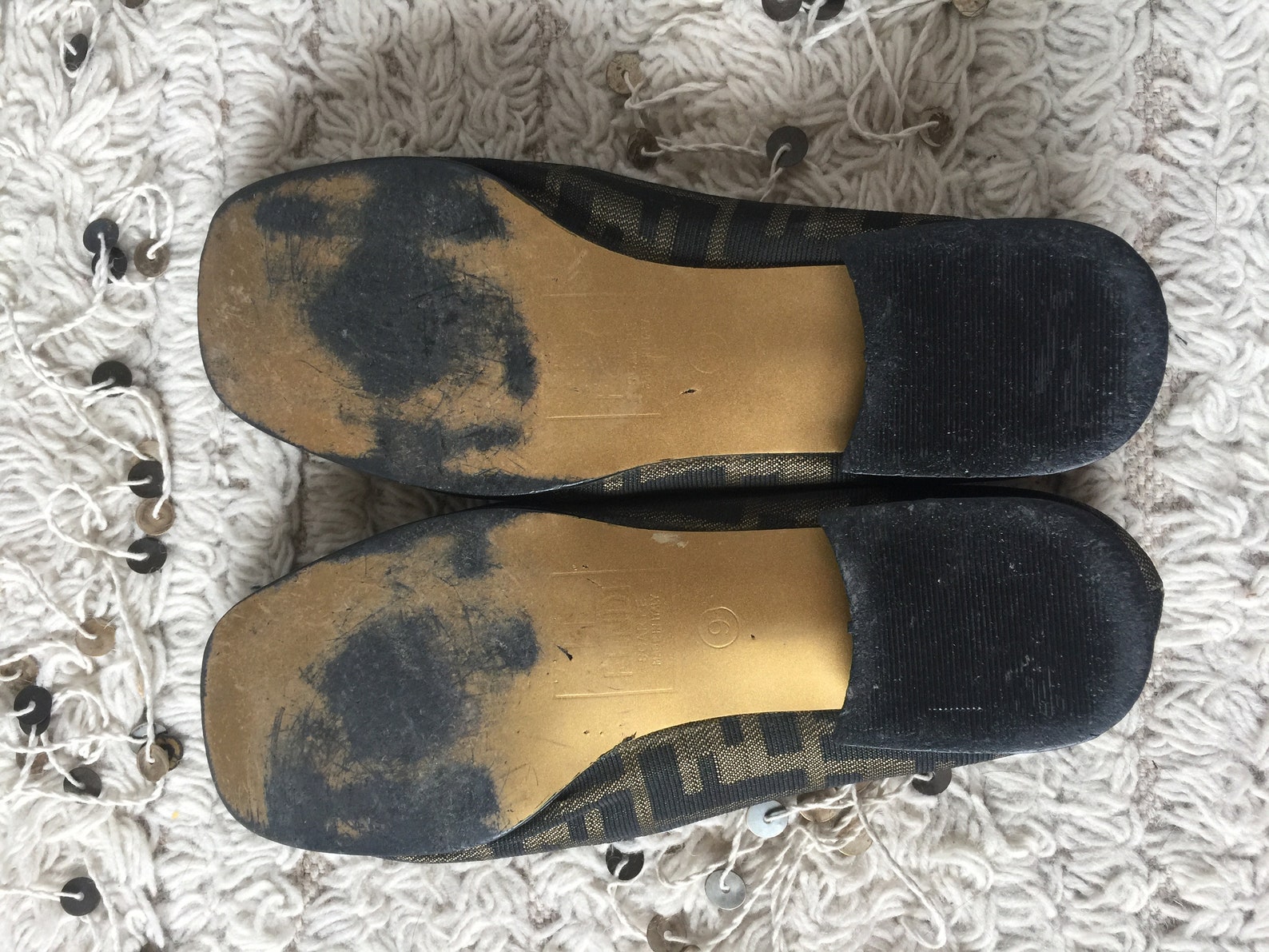 vintage fendi zucca ff monogram scarpe loafers flats driving shoes smoking slippers ballet flats 38 us 7.5 - 8