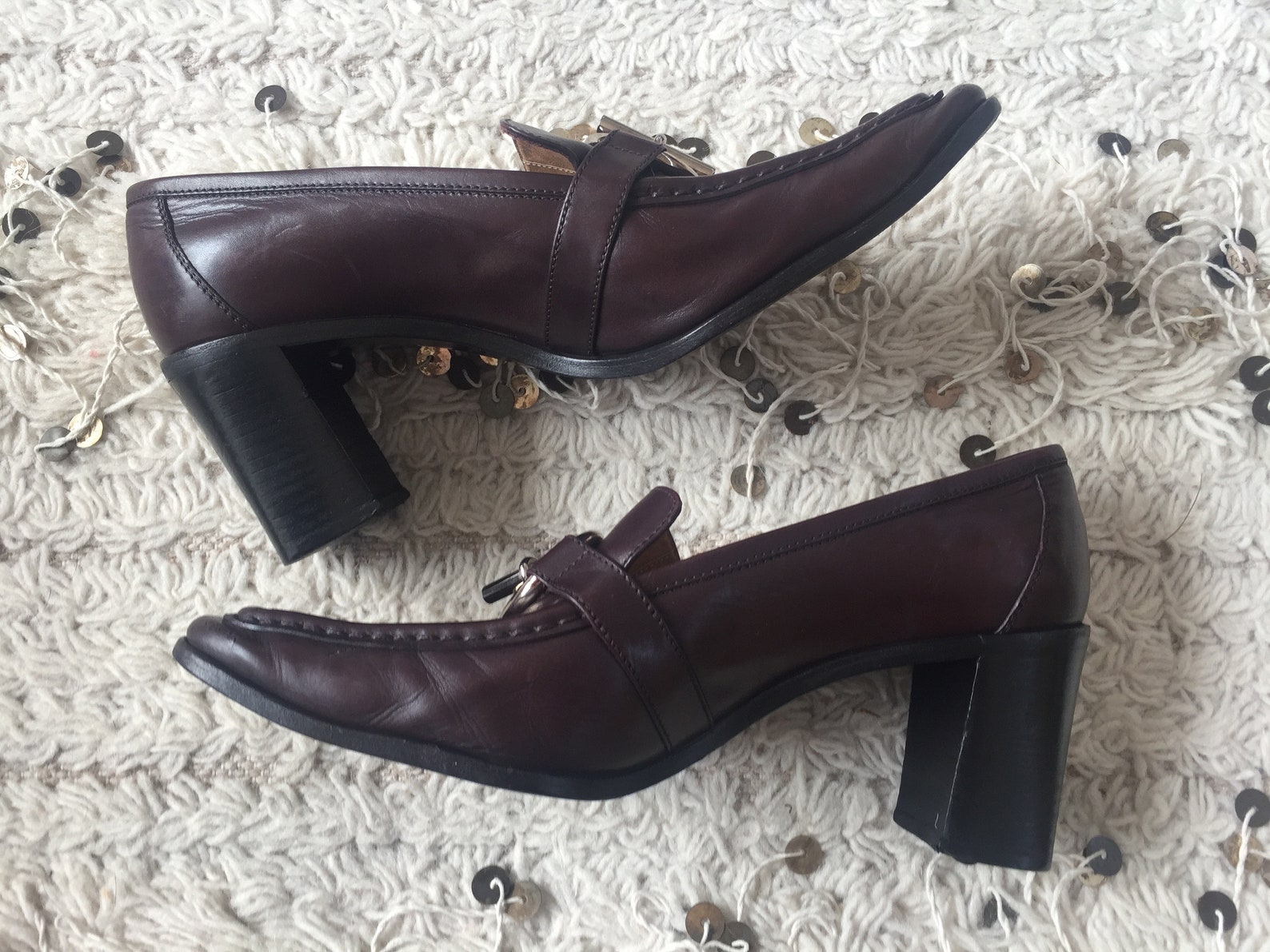 vintage hermes h toggle ring logo black leather loafers heels driving shoes smoking slippers ballet flats 39 us 8.5 - 9 vintage hermes h toggle ring logo black leather loafers heels driving shoes smoking slippers ballet flats 39 us 8.5 - 9