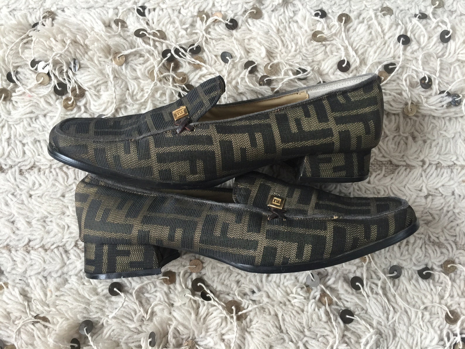 vintage fendi zucca ff monogram scarpe loafers flats driving shoes smoking slippers ballet flats 38 us 7.5 - 8