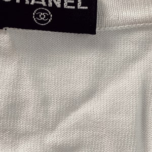 Vintage CHANEL 1996 LETTER CC Logo Monogram Button White Black Knit Cardigan Sweater T Shirt Blouse Top image 7