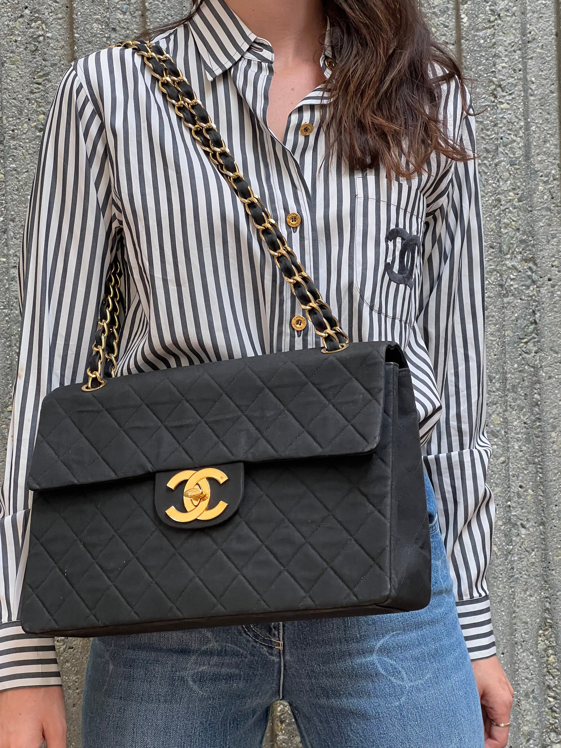 Top 5 tips to authenticate a vintage Chanel flap bag 